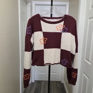 Moon & Madison Checkerboard Cotton Blend Sweater | Floral Applique Cropped Knit